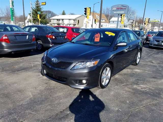 2011 Toyota Camry SE V6 4dr Sedan 6A